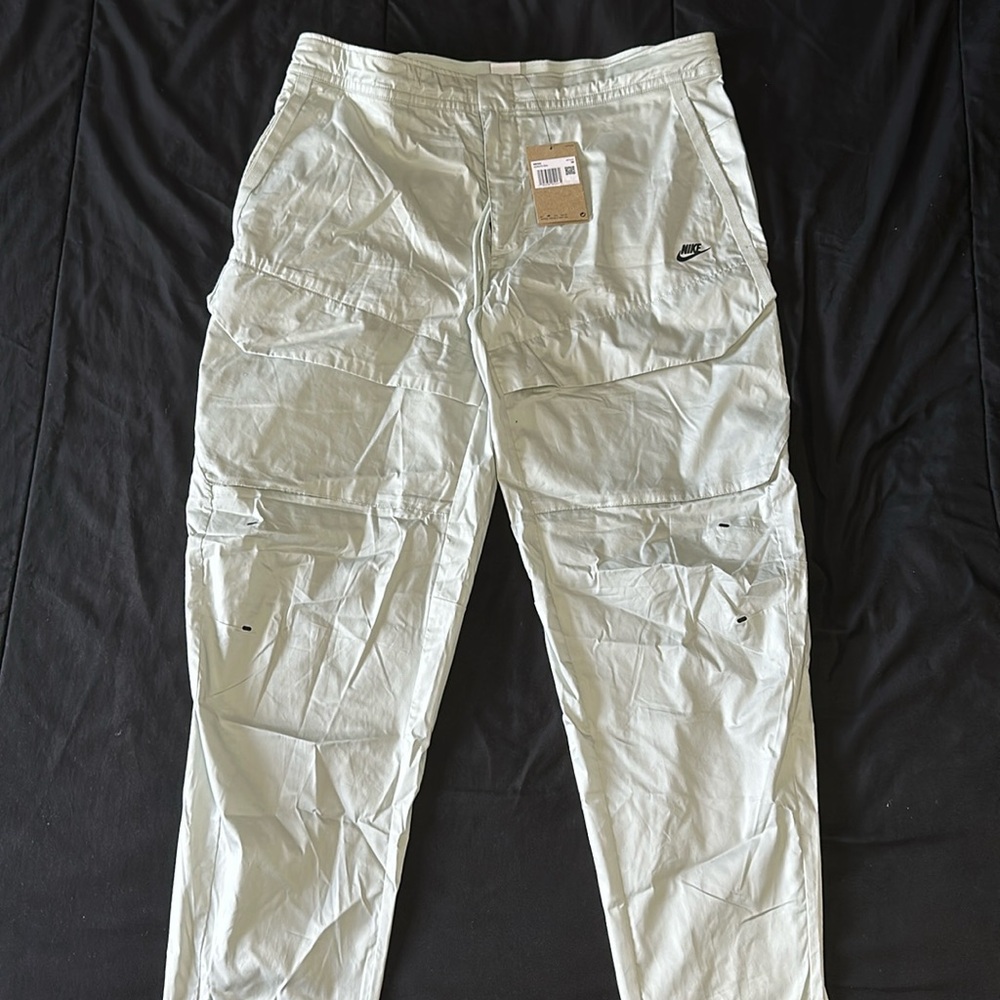 Nike Men's Cargo Pants - Light Gray